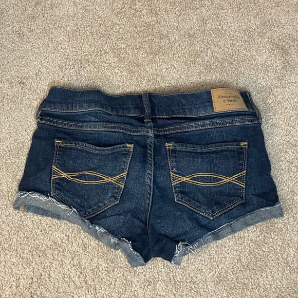 Abercrombie denim shorts - Picture 2 of 3
